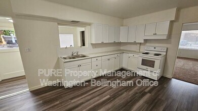 1611 E St in Bellingham, WA - Building Photo - Building Photo