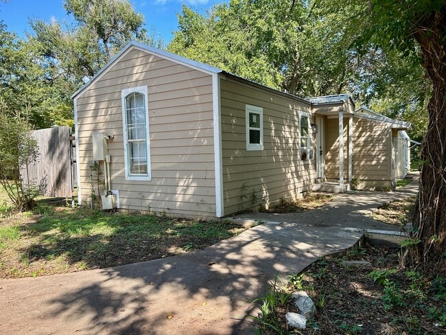 1815 Oklahoma Ave in Norman, OK - Building Photo - Building Photo
