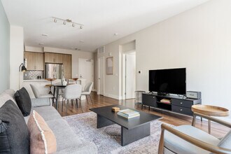 388 E Evelyn Ave in Sunnyvale, CA - Building Photo - Building Photo