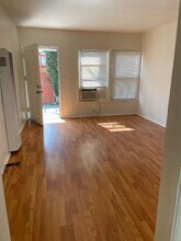 14156 Calvert St, Unit 14156 in Van Nuys, CA - Building Photo - Building Photo