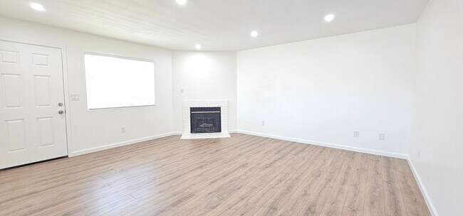 809 Capehart Ct in Ridgecrest, CA - Building Photo - Building Photo