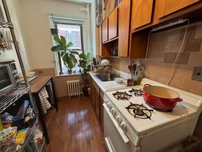 16 Irving St, Unit 3 in Boston, MA - Building Photo - Building Photo