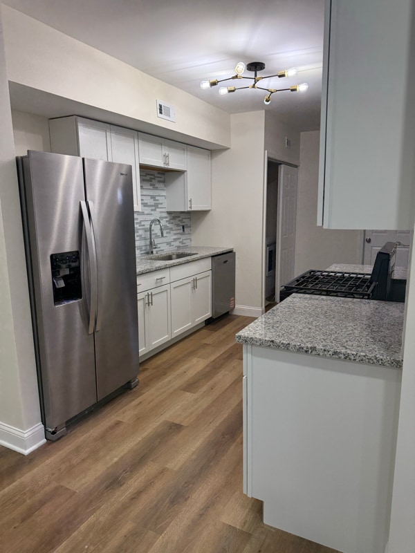 3556 W 73rd Ave, Unit 4 in Merrillville, IN - Foto de edificio - Building Photo