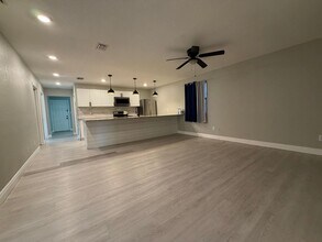 2728 14th Ave S in St. Petersburg, FL - Building Photo - Building Photo