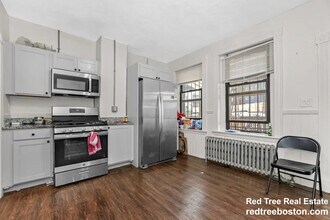 866 Huntington Ave, Unit 3 in Boston, MA - Building Photo - Building Photo