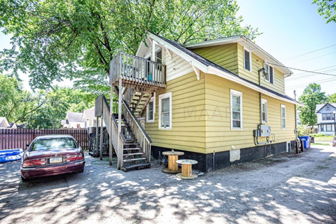 1027 University Dr N, Unit #3 Basement Unit in Fargo, ND - Foto de edificio - Building Photo