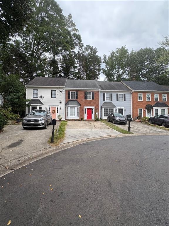 property at 488 Salem Woods Dr SE