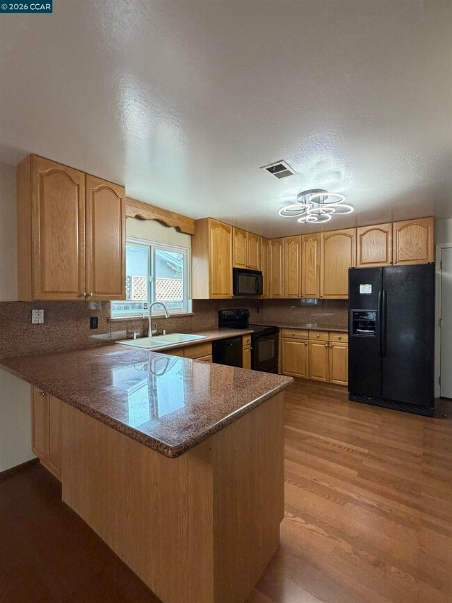 1209 St Louis Dr in Concord, CA - Building Photo - Building Photo