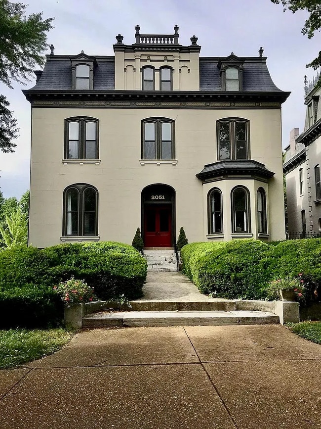 2051 Park Ave, Unit A in St. Louis, MO - Building Photo - Building Photo