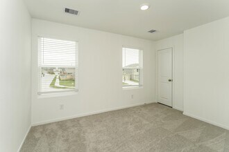 10827 Bird Of Paradise Ln in Houston, TX - Building Photo - Building Photo