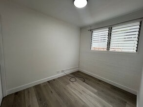 718 21st Ave in Honolulu, HI - Foto de edificio - Building Photo