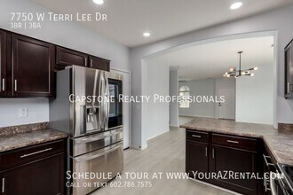 7750 W Terri Lee Dr in Phoenix, AZ - Building Photo - Building Photo