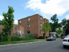 Wilson Apartments in Washington, DC - Building Photo - Building Photo