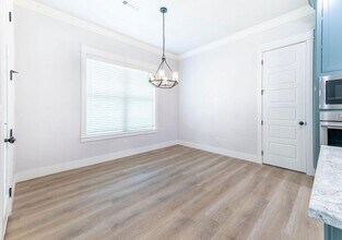 714 King Arthur Dr in Springdale, AR - Building Photo - Building Photo