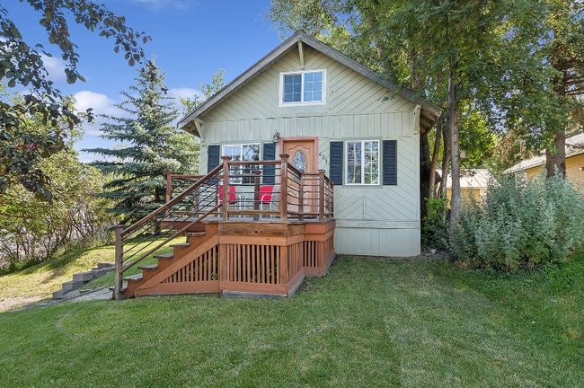 property at 633 Kalispell Ave