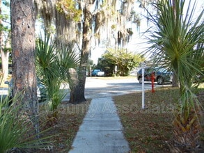 6336 Alaska Ave in New Port Richey, FL - Building Photo - Building Photo