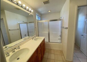 8675 Falmouth Ave in Los Angeles, CA - Building Photo - Building Photo