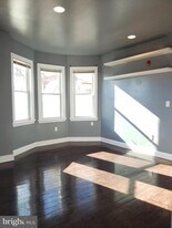 5331 Woodland Ave in Philadelphia, PA - Building Photo