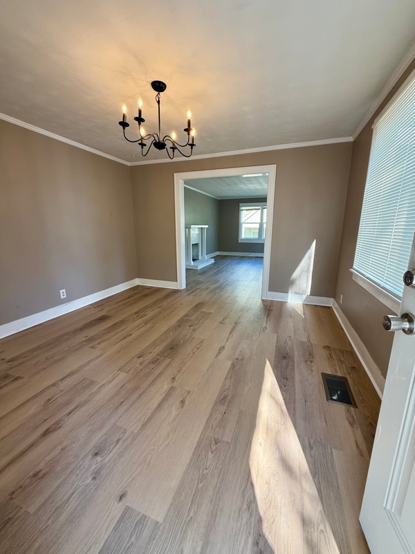 1105 E 5th St in Corinth, MS - Foto de edificio - Building Photo