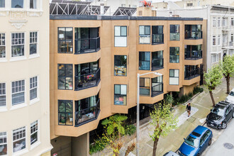 Pacific Heights in San Francisco, CA - Foto de edificio - Building Photo