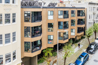 Pacific Heights in San Francisco, CA - Building Photo - Building Photo