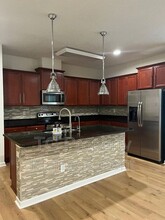 4565 Benton Lakes Dr in Jacksonville, FL - Foto de edificio - Building Photo