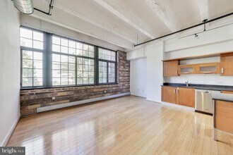 1401 Church St NW in Washington, DC - Building Photo - Building Photo