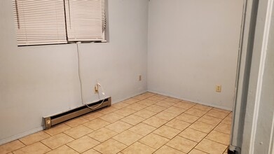 207 Pleasant Ave, Unit 207 in Gentry, AR - Building Photo - Building Photo