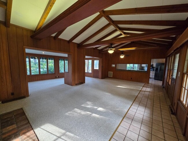 property at 9 Dixie Dr