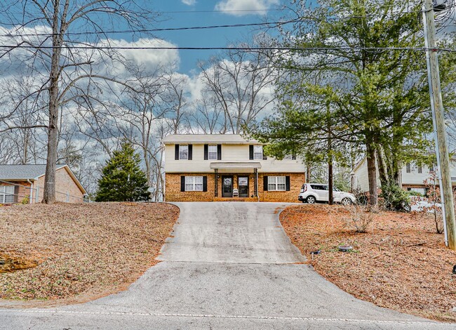 8 St Mark Rd