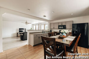 8119 Willow Country in San Antonio, TX - Building Photo - Building Photo