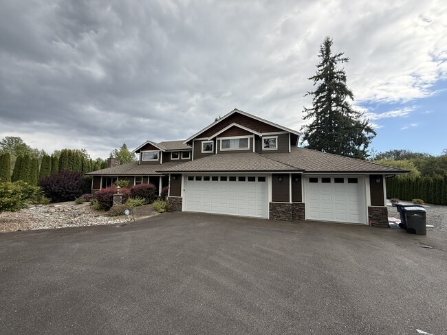 property at 9410 42nd St NE