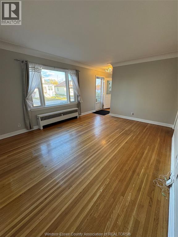 1807 Hickory Rd in Windsor, ON - Building Photo - Building Photo