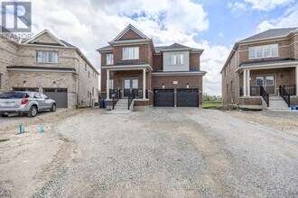 375 Russell St in Southgate, ON - Building Photo - Building Photo
