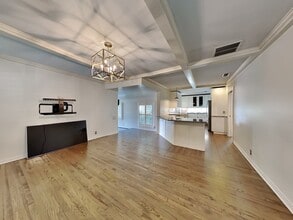 8902 Redondo Dr in Dallas, TX - Building Photo - Building Photo