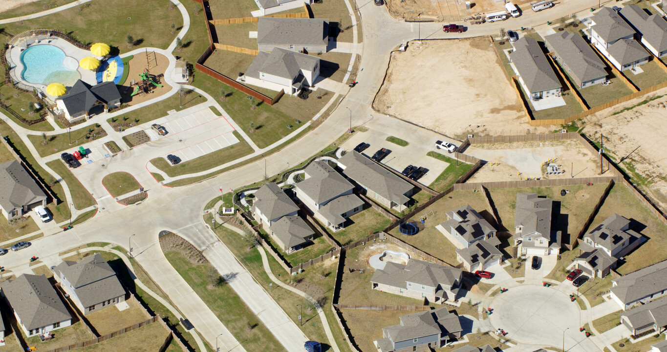 Aurora by Century Communities in Katy, TX - Building Photo