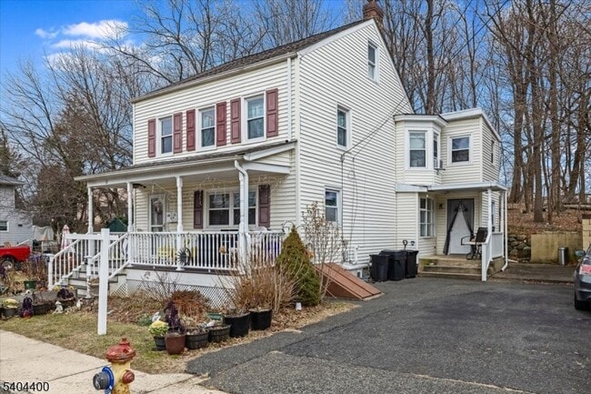 32 W New St in Rockaway, NJ - Building Photo - Building Photo