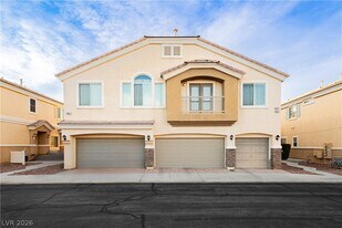 6661 Lookout Lodge Ln in North Las Vegas, NV - Building Photo