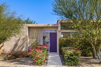 2716 Alexander Club Dr in Palm Springs, CA - Building Photo - Building Photo