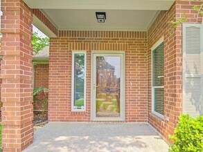 16027 Capistrano Falls Dr in Friendswood, TX - Building Photo - Building Photo