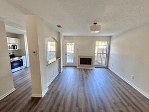 2482 Nashboro Blvd in Nashville, TN - Building Photo - Building Photo