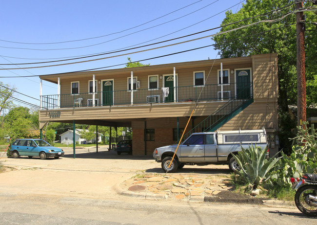 Waller Creek Apartments & Duplexes in Austin, TX - Foto de edificio - Building Photo