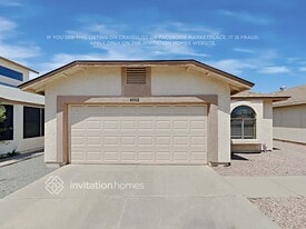 4002 N 88th Ave in Phoenix, AZ - Building Photo