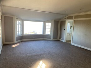 1600 Ludington Ln in San Diego, CA - Building Photo - Building Photo