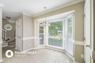 3008 W Folkestone Pl in Raleigh, NC - Foto de edificio - Building Photo