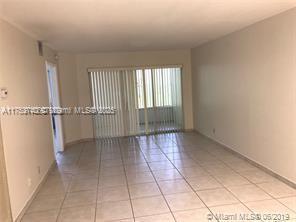 9279 SW 138th Pl in Miami, FL - Building Photo - Building Photo