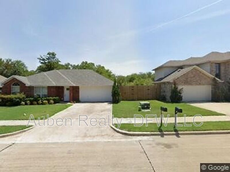 1428 Caneel Ct in Irving, TX - Building Photo