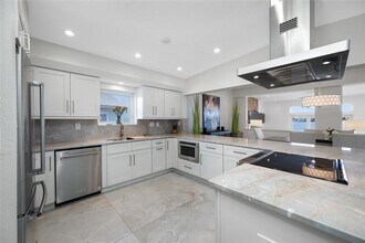 540 59th Ave in St Pete Beach, FL - Building Photo - Building Photo