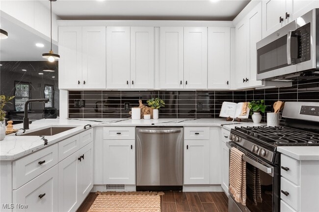 property at 5205 Harper Rd