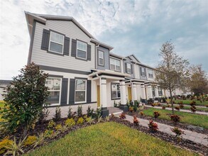 640 Pothos St in Apopka, FL - Building Photo - Building Photo